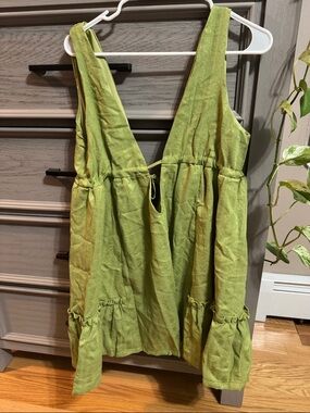NEVER WORN NEW Light Green Sleeveless Linen Dress